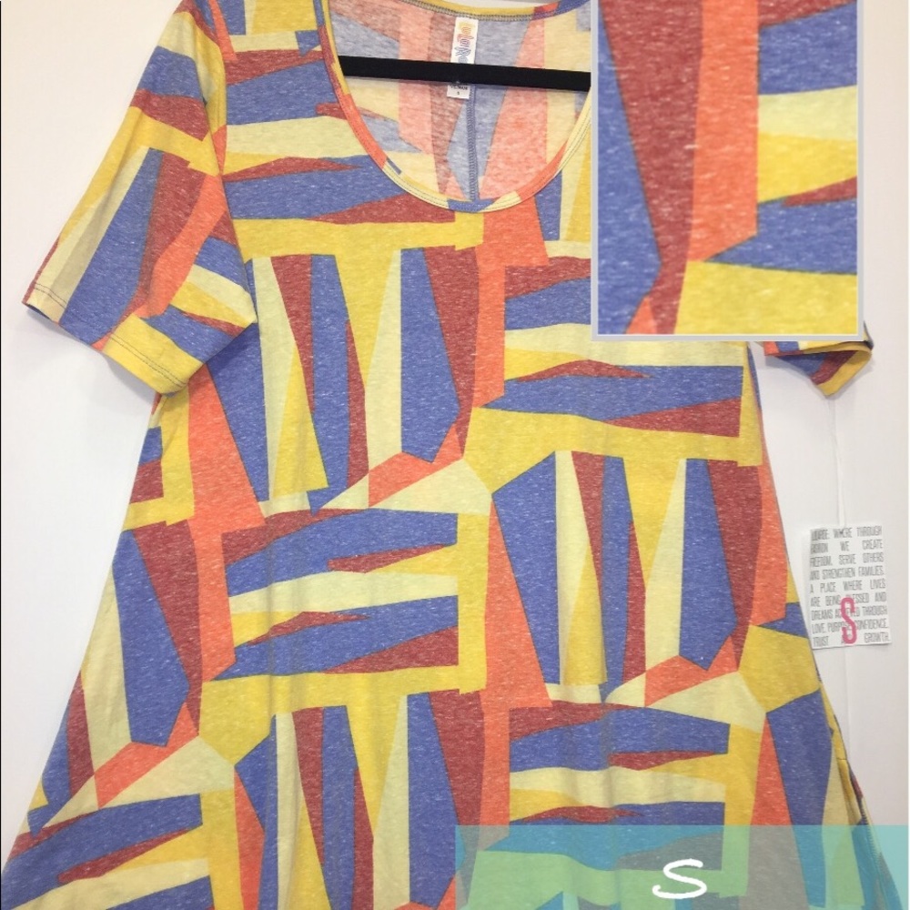 Lularoe Perfect T BNWT